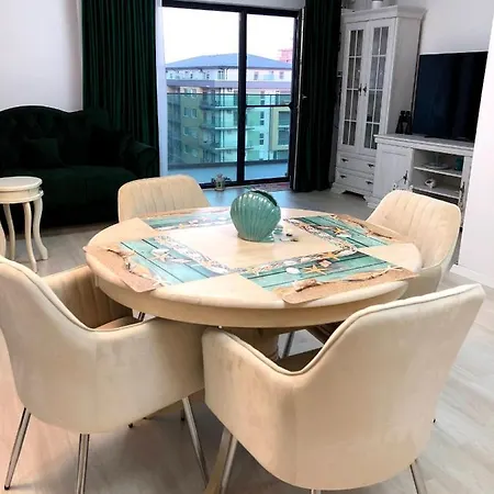 Green Mamaia Nord Apartament