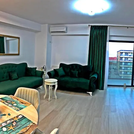 Green Mamaia Nord Apartament