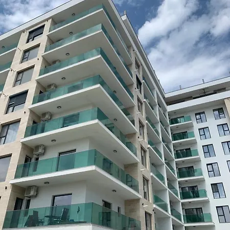 Green Mamaia Nord Apartament
